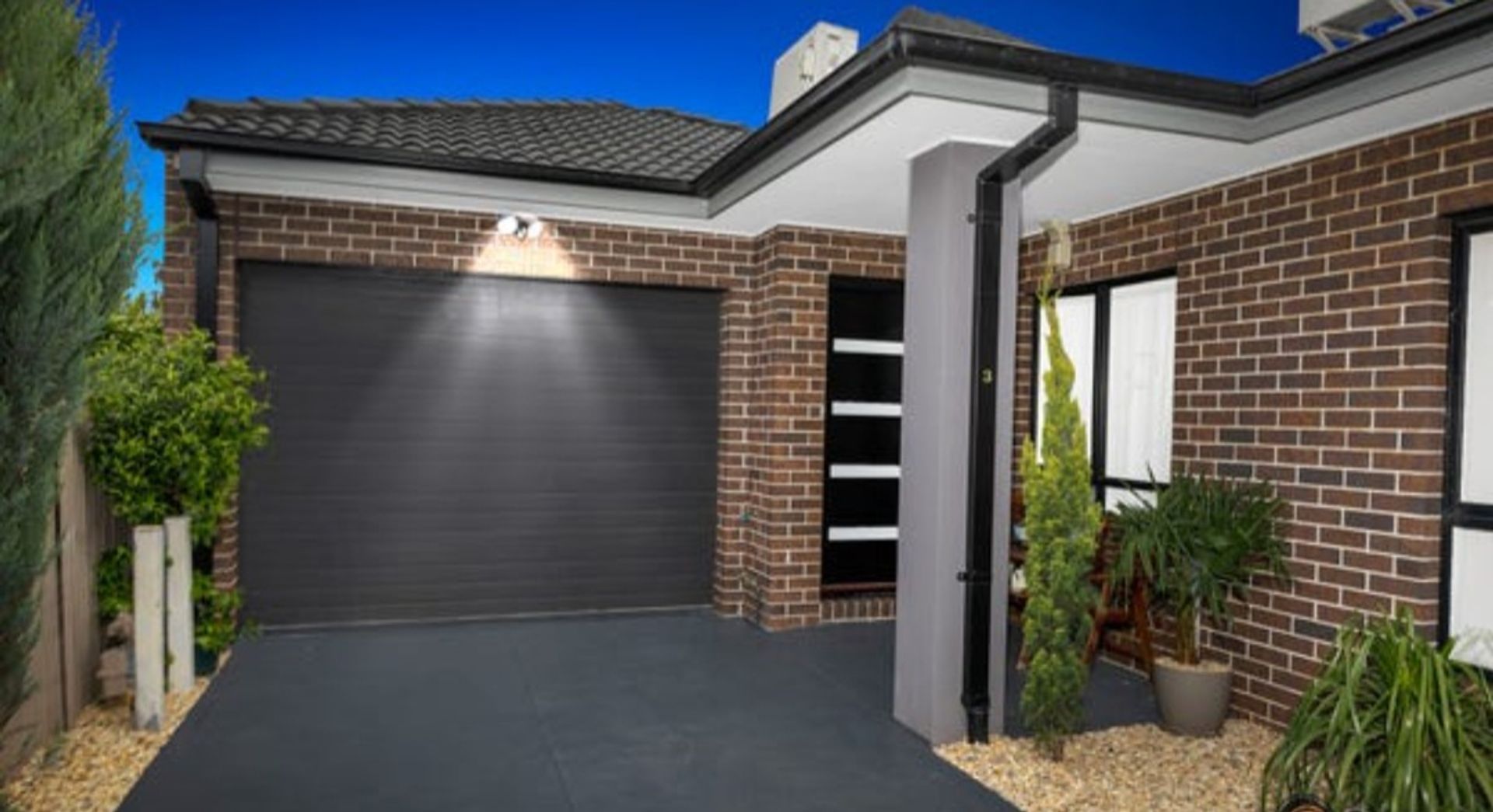 2 bedrooms Townhouse in 3/11 Widford St GLENROY VIC, 3046