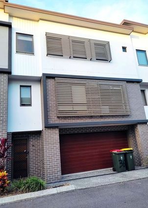 3 bedrooms Townhouse in 36/55 Francis Ave ROCHEDALE QLD, 4123