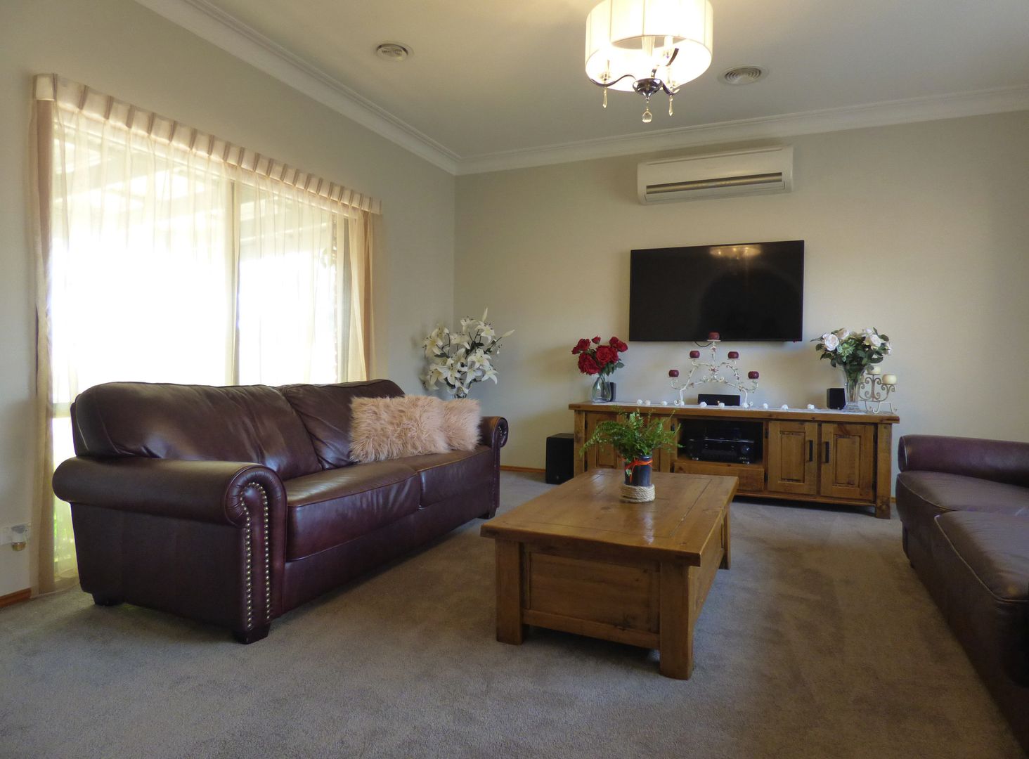 18 Grubissa Ct, Benalla VIC 3672, Image 2