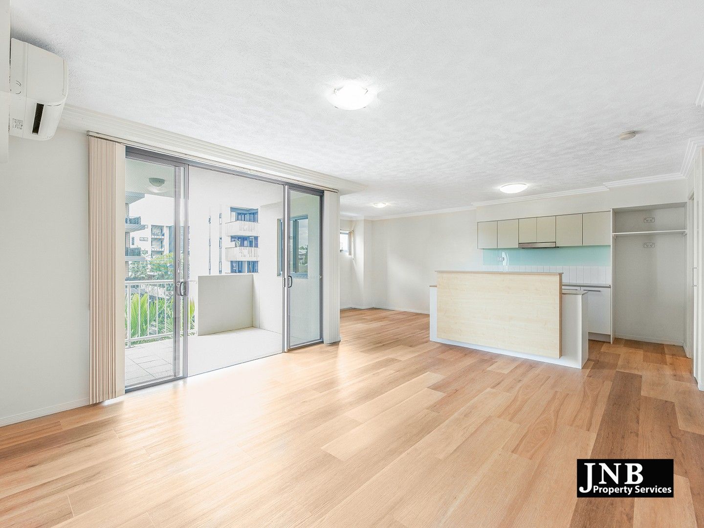 3 bedrooms Apartment / Unit / Flat in 422/803 Stanley Street WOOLLOONGABBA QLD, 4102