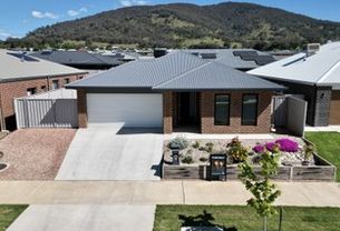 2 clyde deals court wodonga
