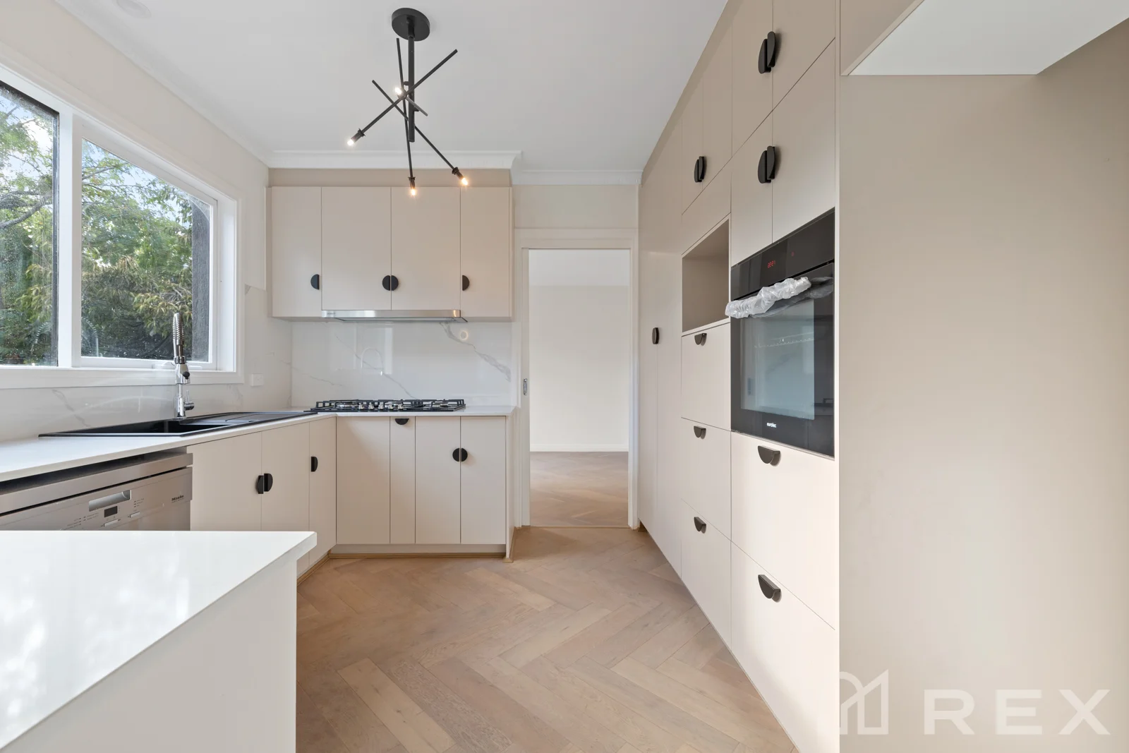 Additional image 5 of 115 Garnett Road, Wheelers Hill VIC 3150