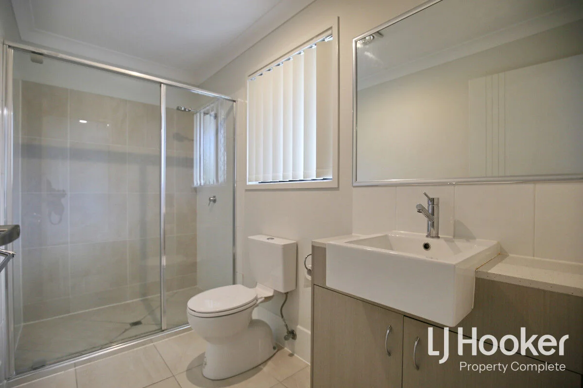 Additional image 8 of 2/8-12 Wattlebrush Court, Park Ridge QLD 4125