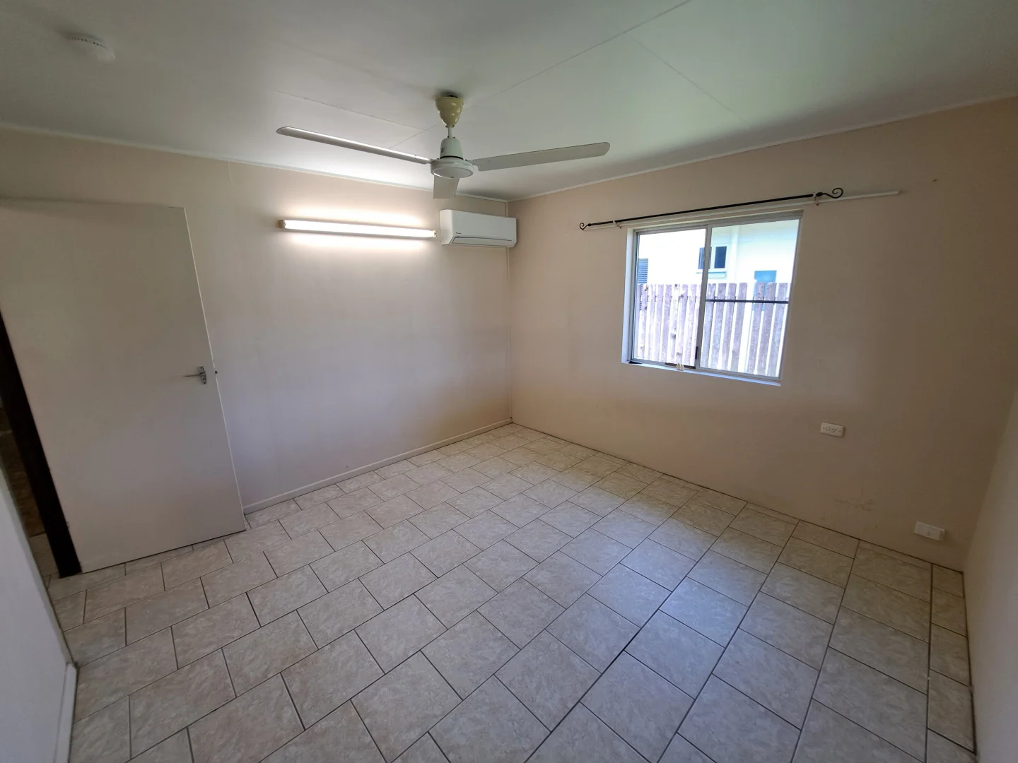 Additional image 5 of 1/8 Gloria Close, Innisfail Estate QLD 4860