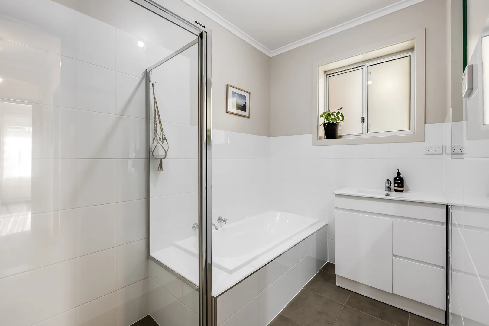 Additional image 7 of 13 Earl Street, Mount Gambier SA 5290
