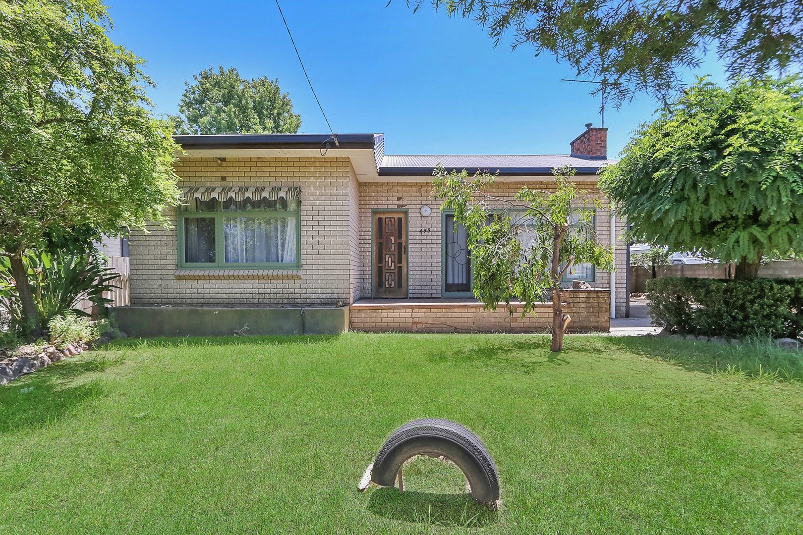 4 bedrooms House in 499 Parnall Street LAVINGTON NSW, 2641