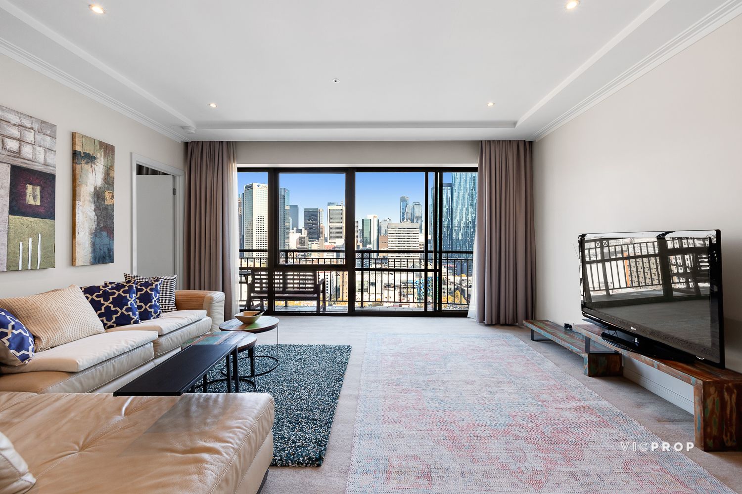 2210/222 Russell Street, Melbourne VIC 3000, Image 0