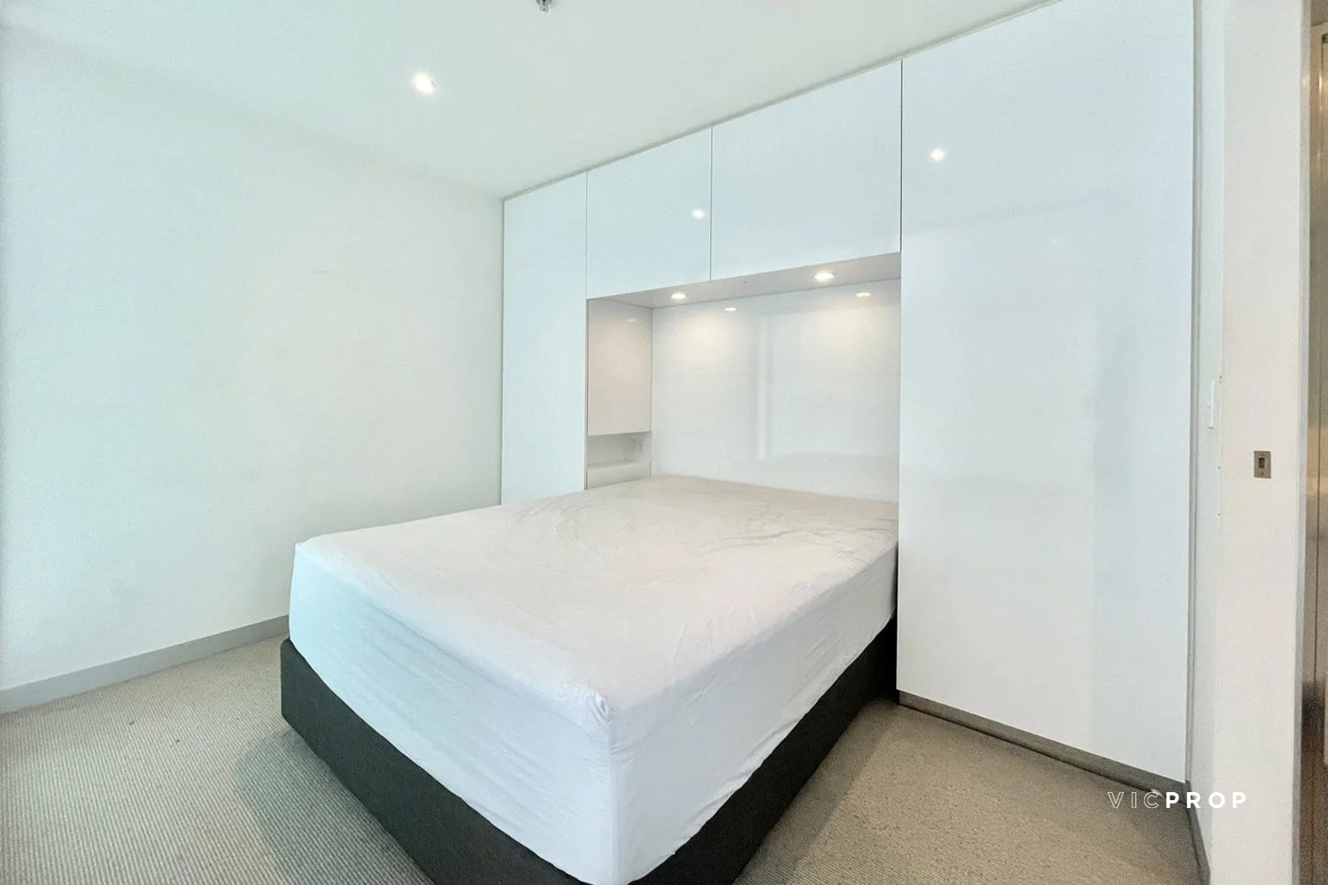 Additional image 5 of 1005/53 Batman Street, West Melbourne VIC 3003