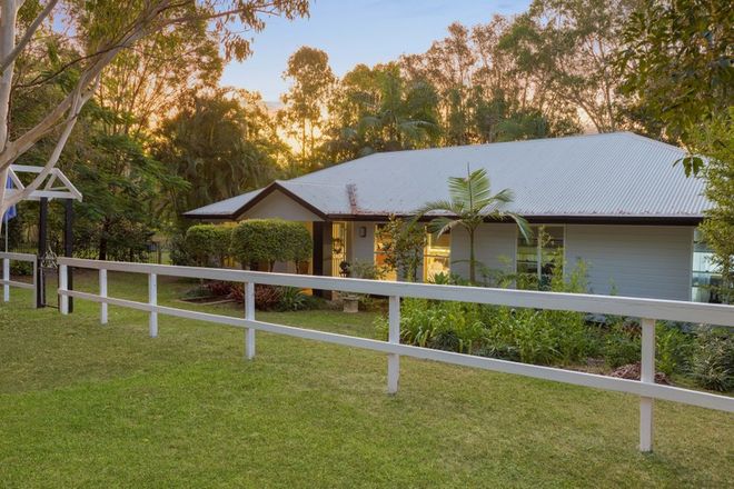 Picture of 27 Illawarra Drive, COOROIBAH QLD 4565