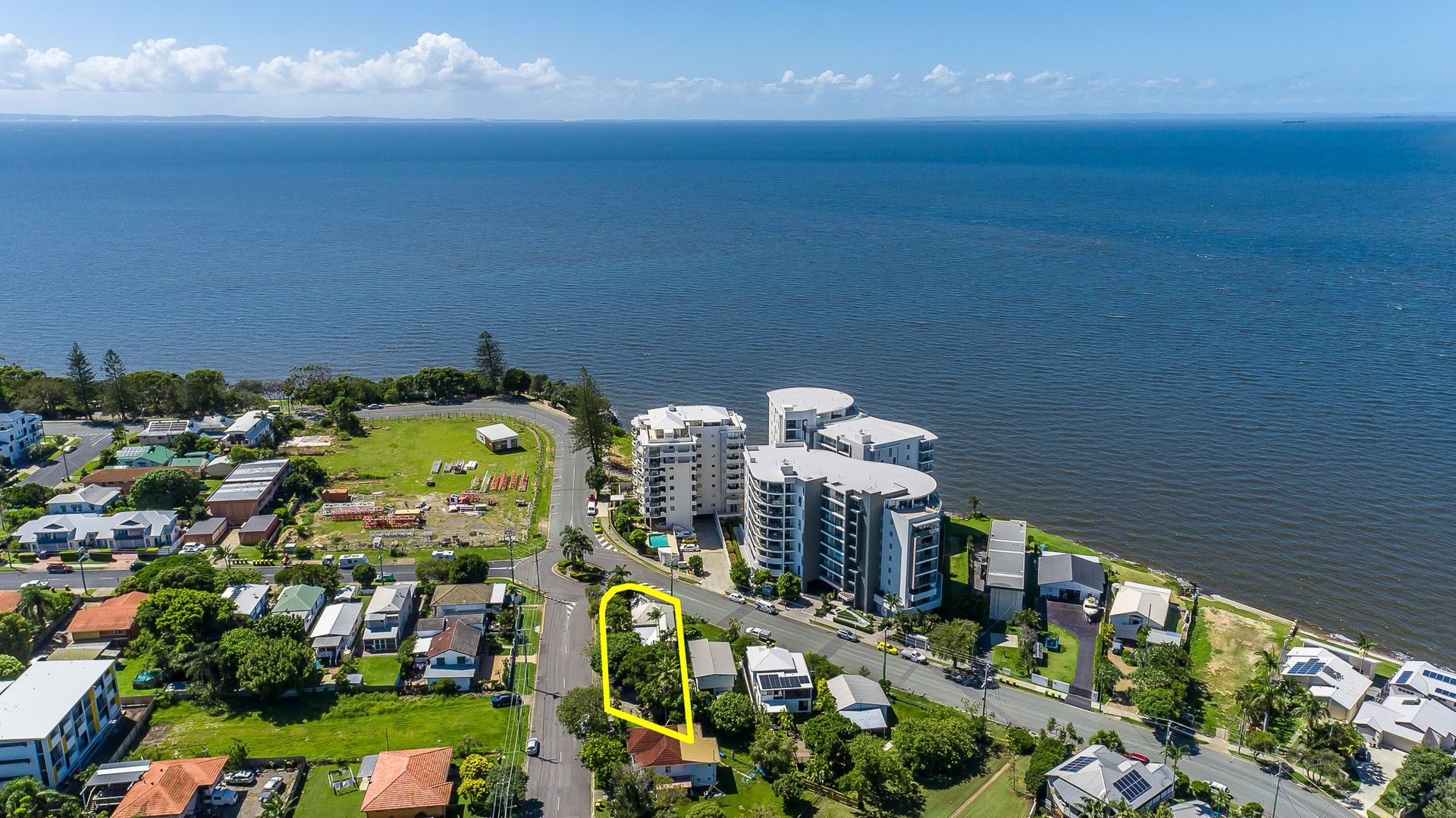 35 Woodcliffe Crescent, Woody Point QLD 4019 Domain