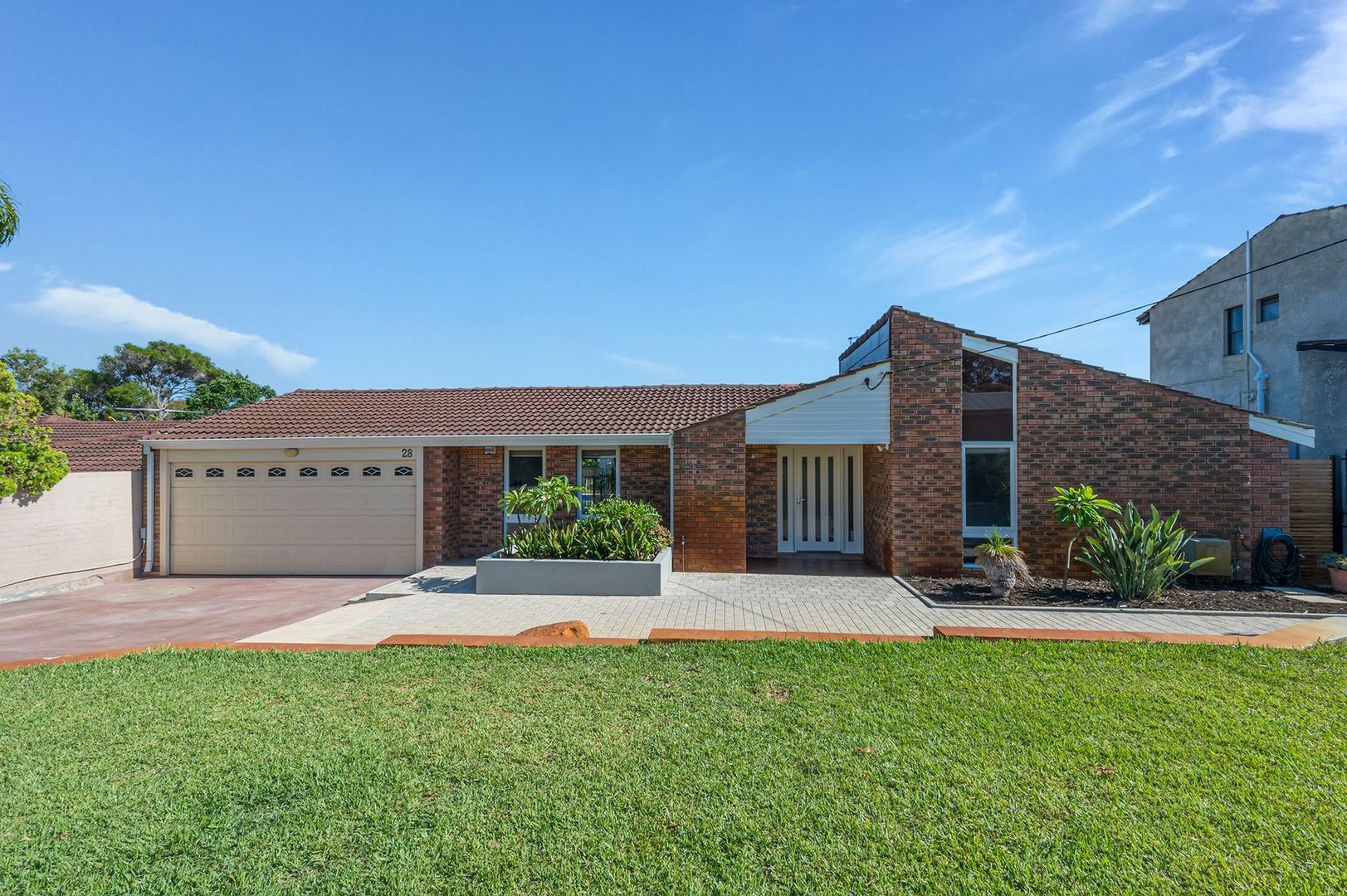 28 Colgrave Way, Duncraig WA 6023 House For Rent Domain