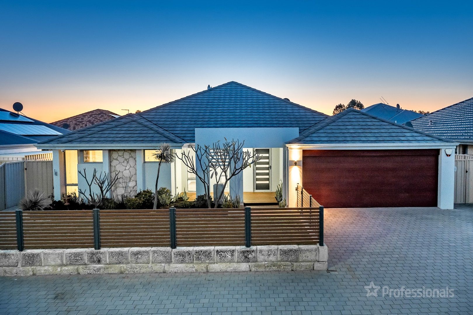 19 Cozens Road, Tapping WA 6065, Image 0