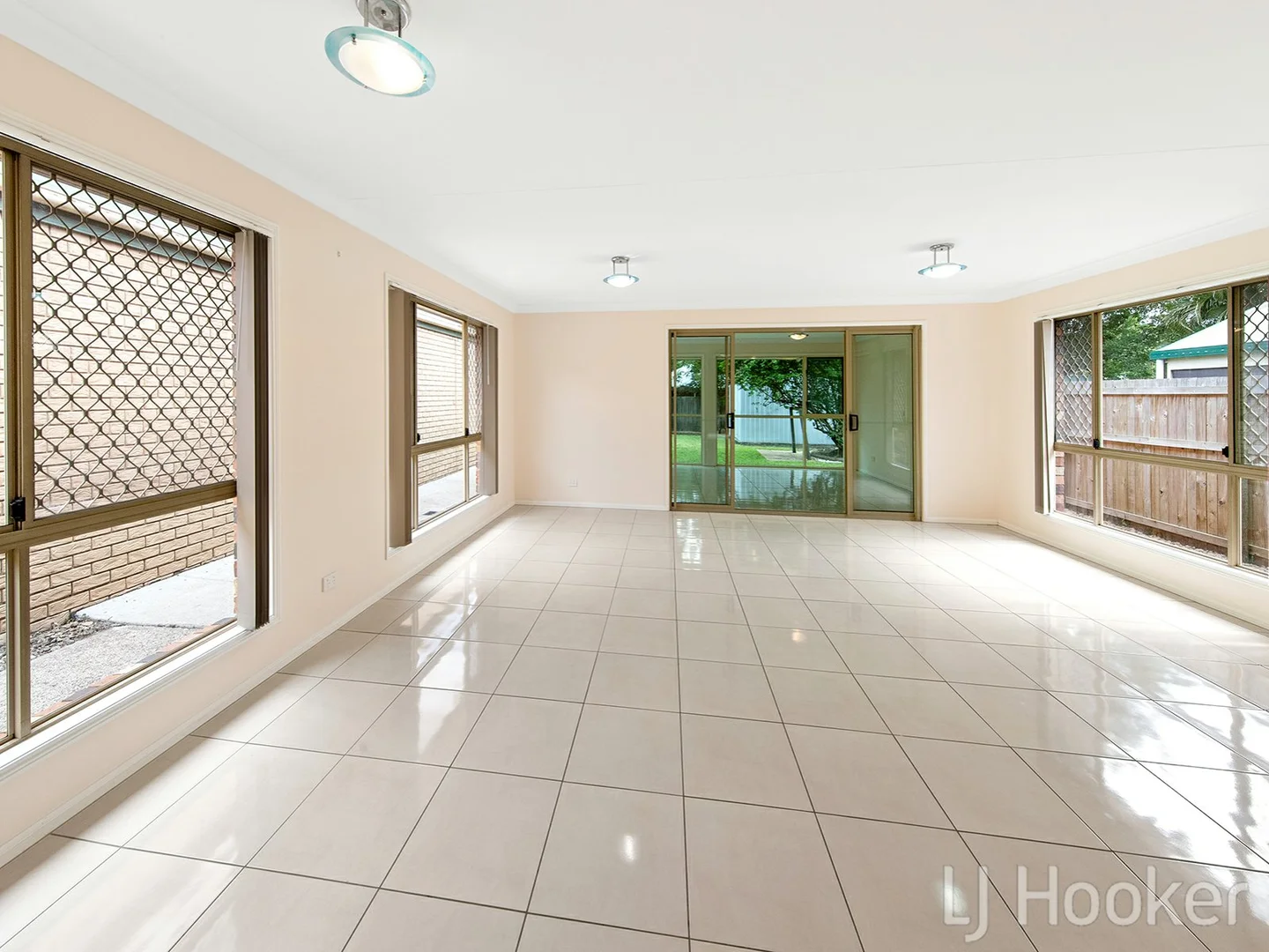 Additional image 5 of 10 Wattle Street, Cannon Hill QLD 4170
