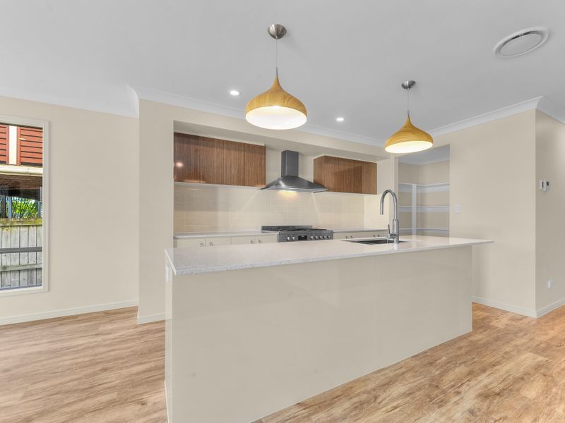 4 bedrooms House in 41 Keats Street CANNON HILL QLD, 4170