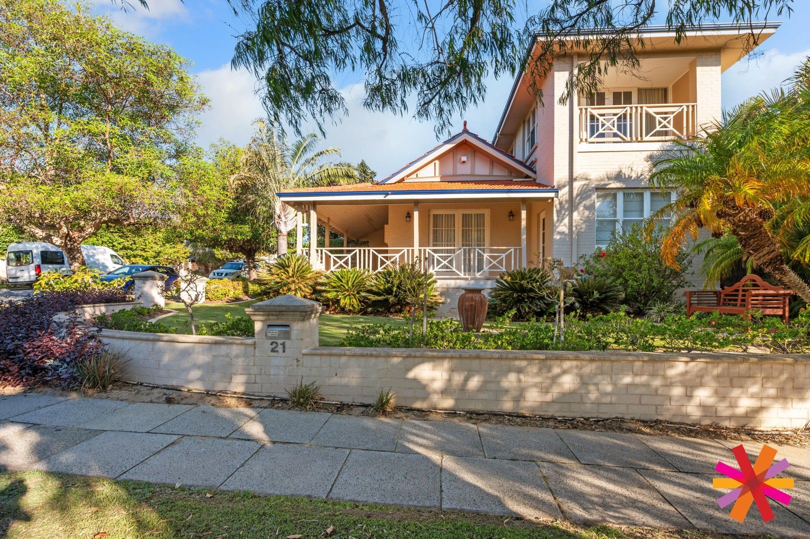 4 bedrooms House in 21 Hampden Street SOUTH PERTH WA, 6151