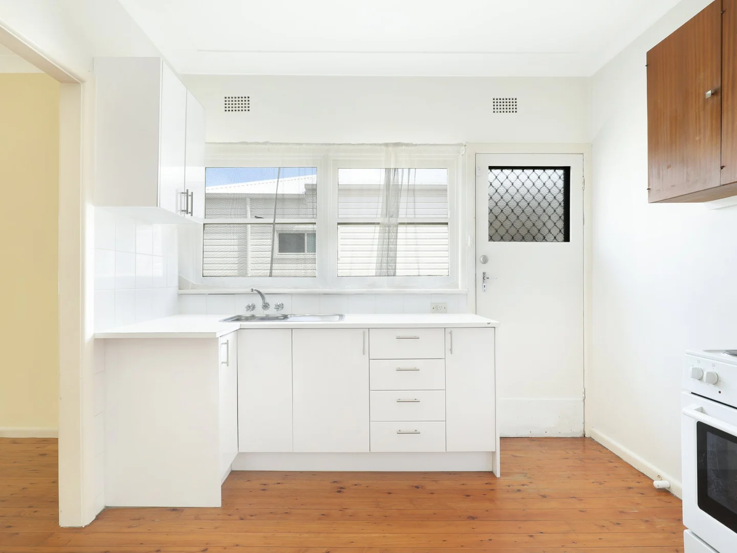 Additional image 3 of 1/62 Cawley Street, Bellambi NSW 2518