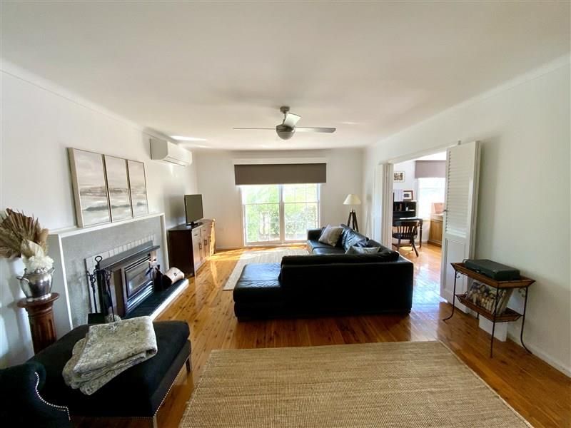 29 Oxford Street, Forbes NSW 2871, Image 2