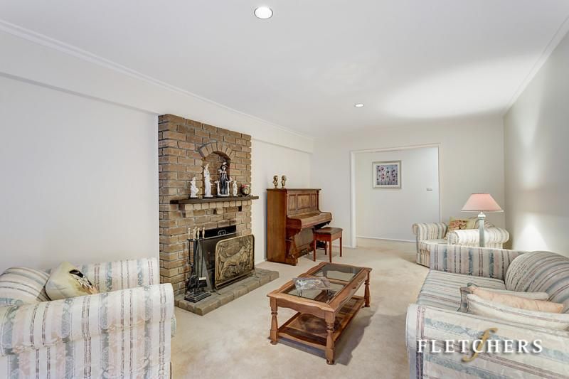 29 Orchard Drive, Croydon VIC 3136, Image 2