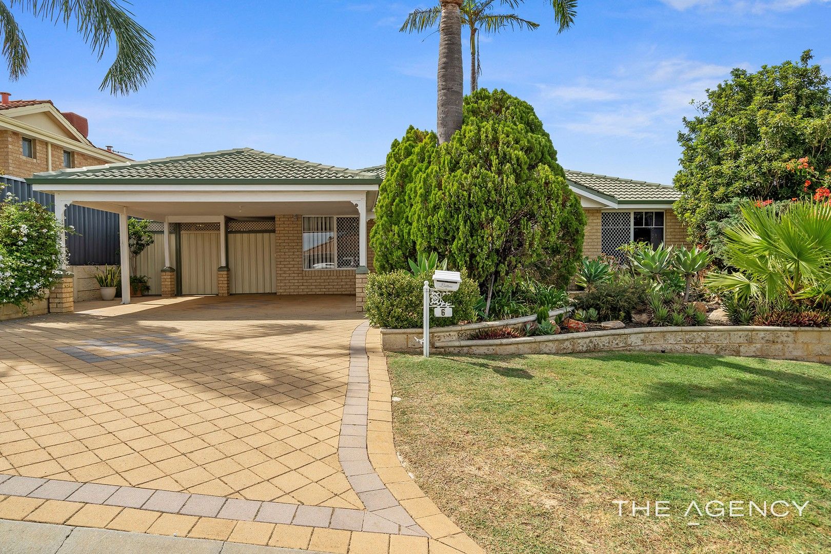 4 bedrooms House in 6 Millfarm Close PADBURY WA, 6025