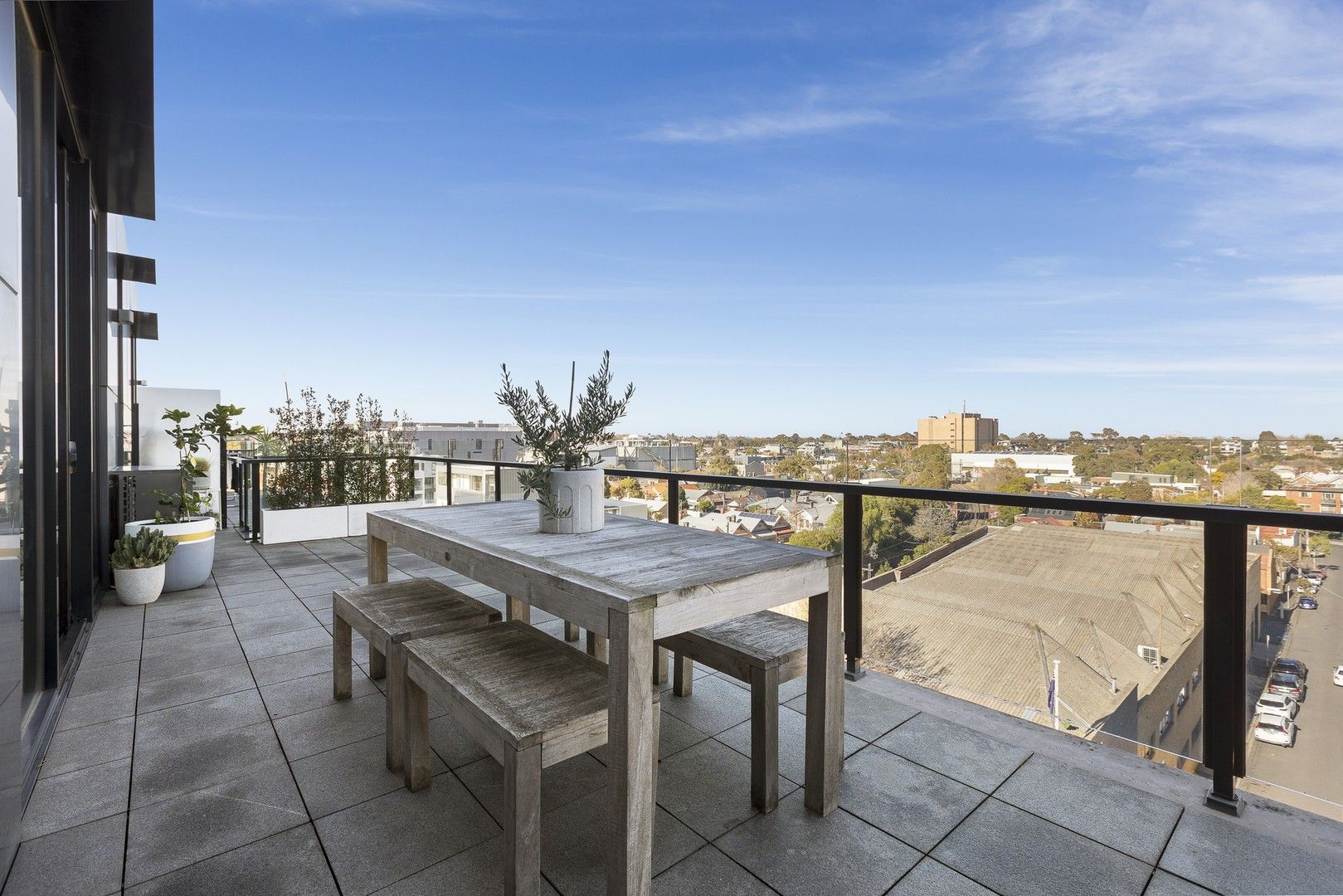 2 bedrooms Apartment / Unit / Flat in 603/87 High Street PRAHRAN VIC, 3181