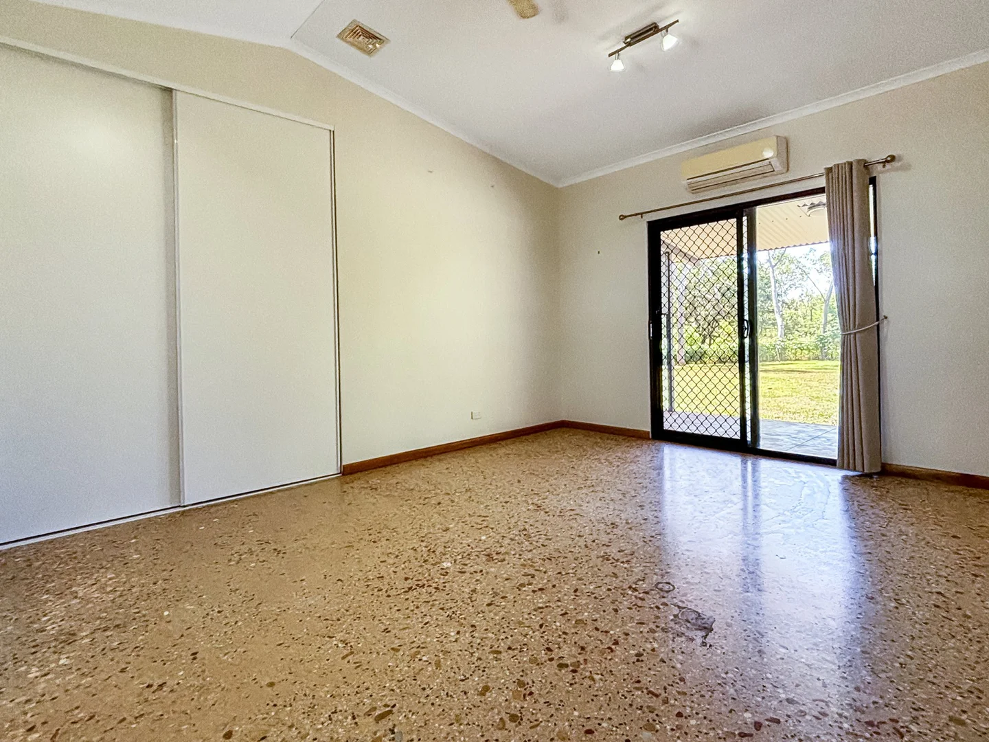 Additional image 11 of 70 Hendry Road, Katherine NT 0850