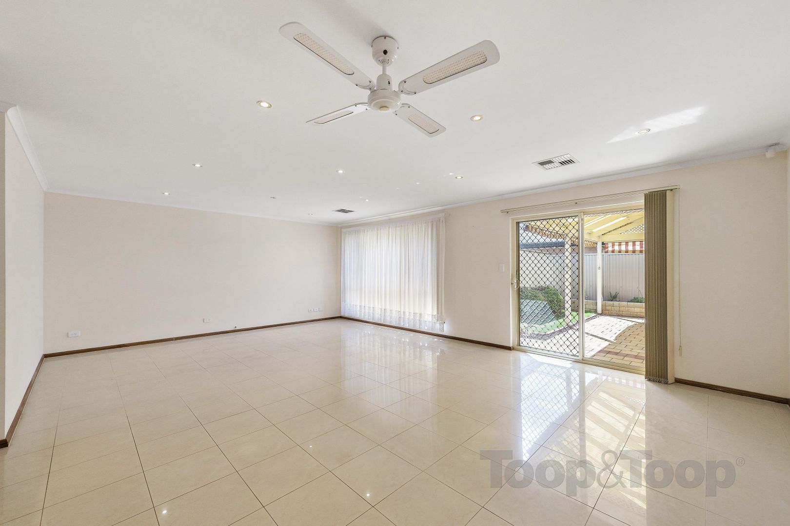 14 Douglas Street, Ferryden Park SA 5010 House For Rent Domain