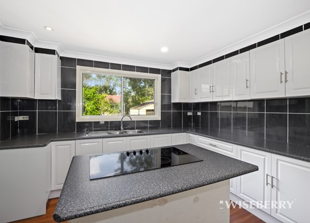 4 Famata Avenue, Blue Haven NSW 2262