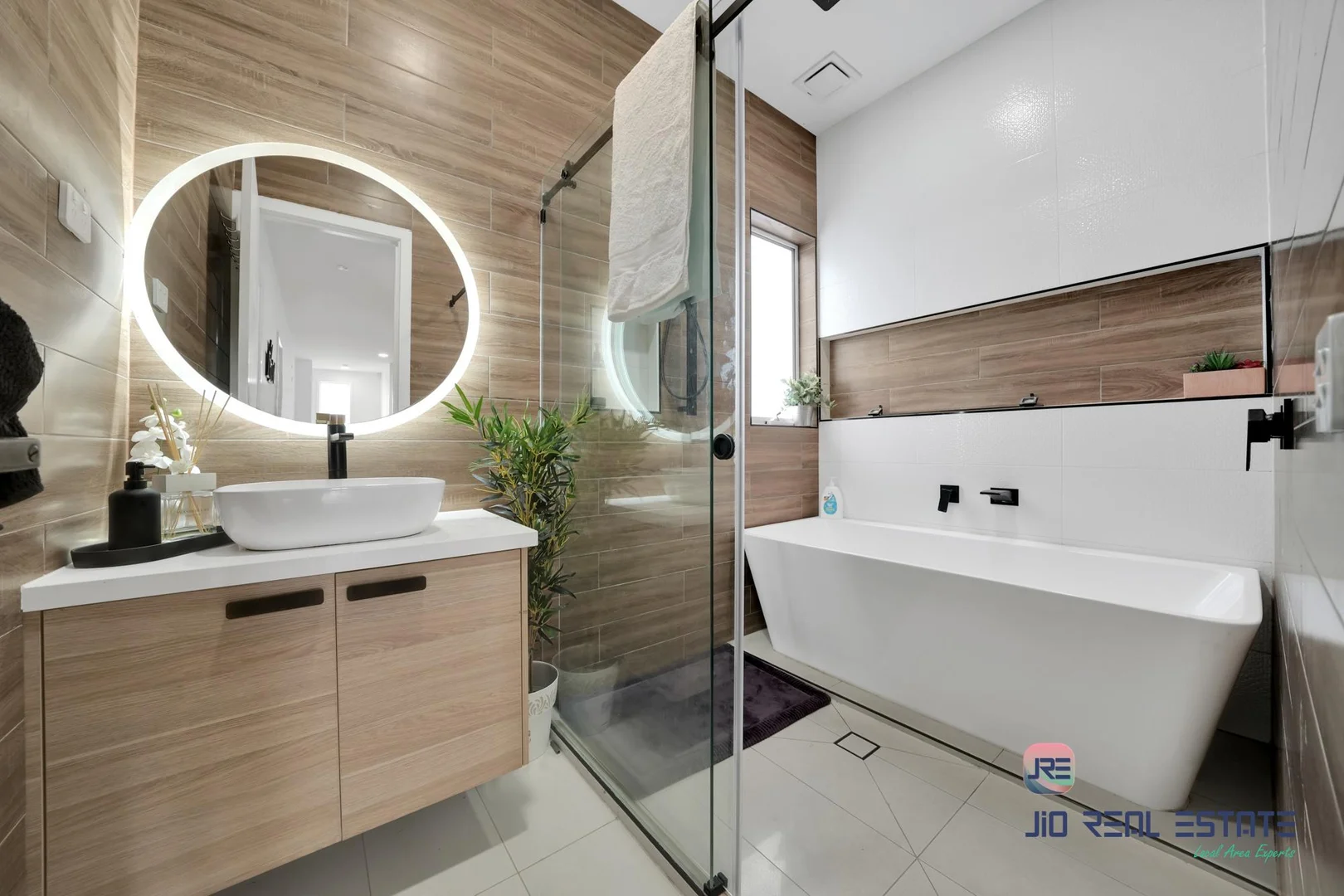 Additional image 22 of 13 Longshanks Street, Thornhill Park VIC 3335