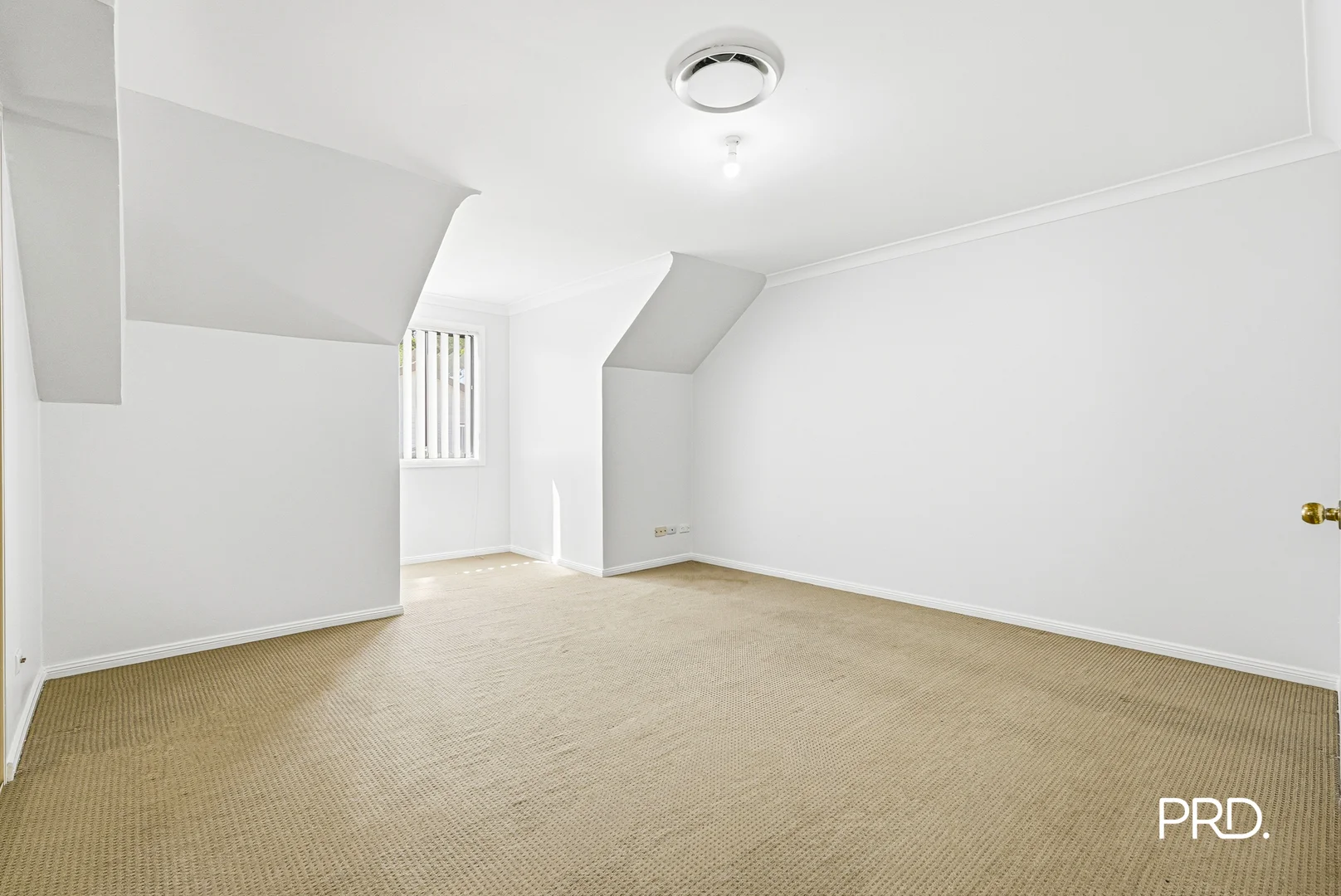 Additional image 5 of a/42 George St, Kingswood NSW 2747