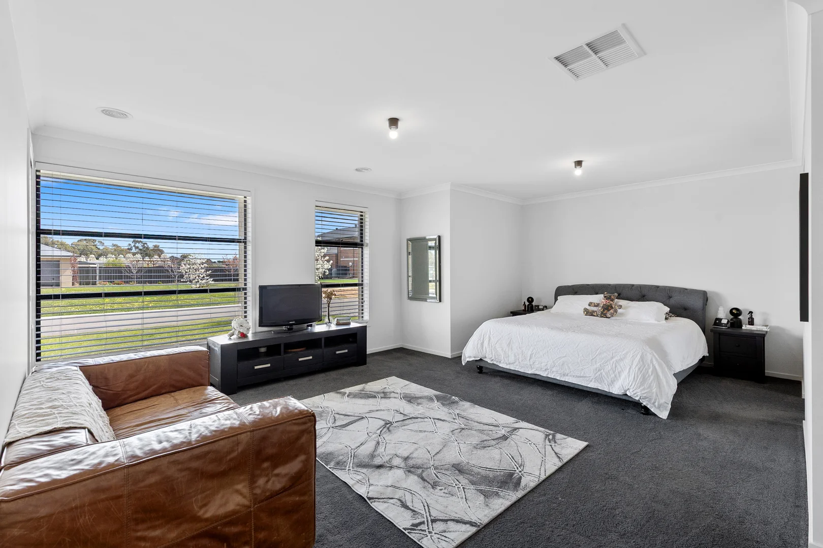 Additional image 11 of 17 Packham Drive, Cobram VIC 3644