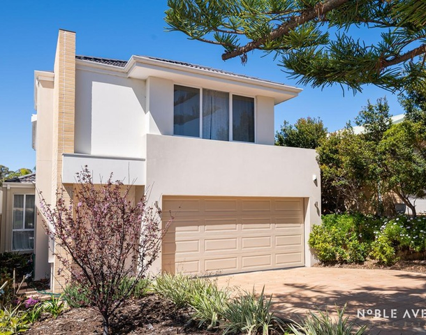 5A New England Drive, Hillarys WA 6025