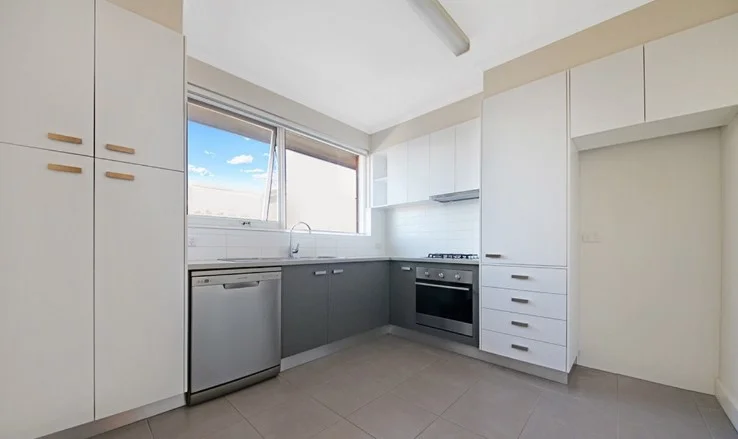 11/18 Grandview Grove, Prahran VIC 3181