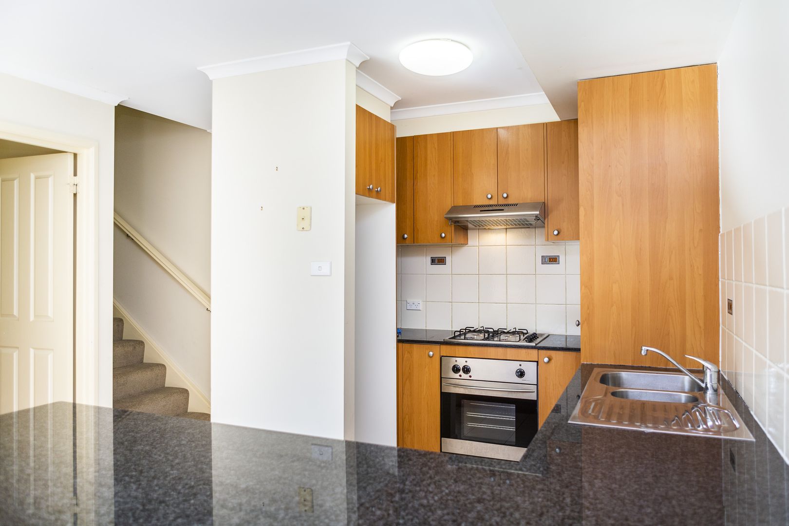 6/15 Wanliss Street, Latham ACT 2615, Image 2