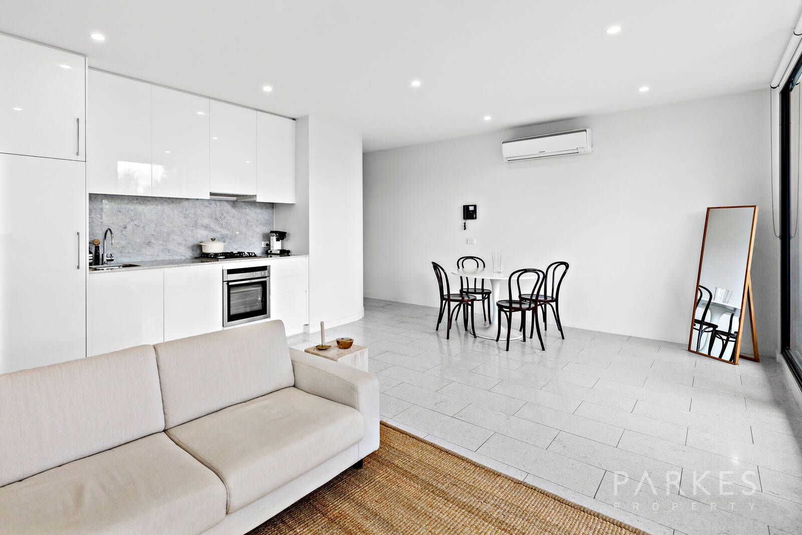 207/35-41 Kerr Street, Fitzroy VIC 3065, Image 2