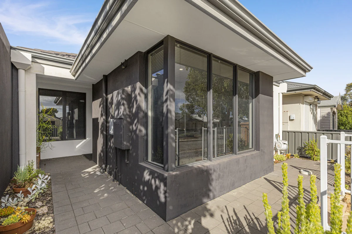 Additional image 7 of 18 Conferta Link, Banksia Grove WA 6031