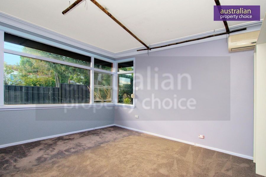 9 Oatley Place, Padstow Heights NSW 2211, Image 2