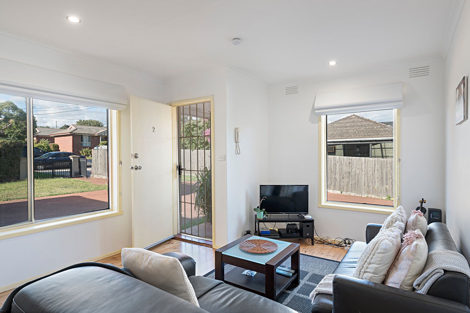 2/87 Purinuan Road, Reservoir VIC 3073, Image 0