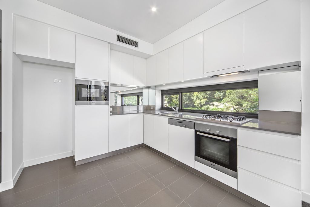 211/2 Scotsman Street, Glebe NSW 2037, Image 2