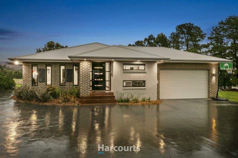 33a Ryan Road, Pakenham VIC 3810, Image 0