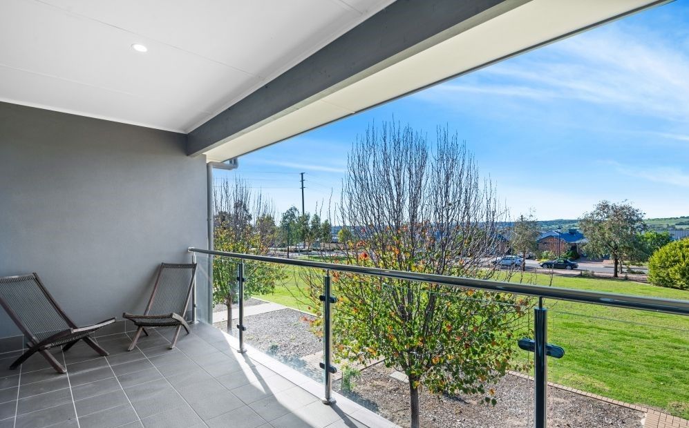 3 bedrooms Townhouse in 2 Ivory Lane SEAFORD MEADOWS SA, 5169