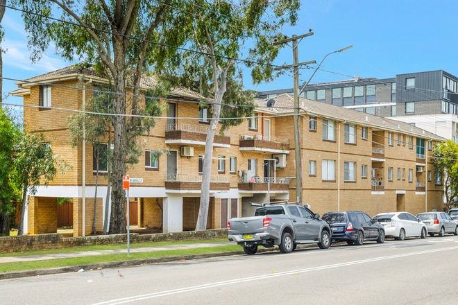 Picture of 1/84 Sackville Street, FAIRFIELD NSW 2165