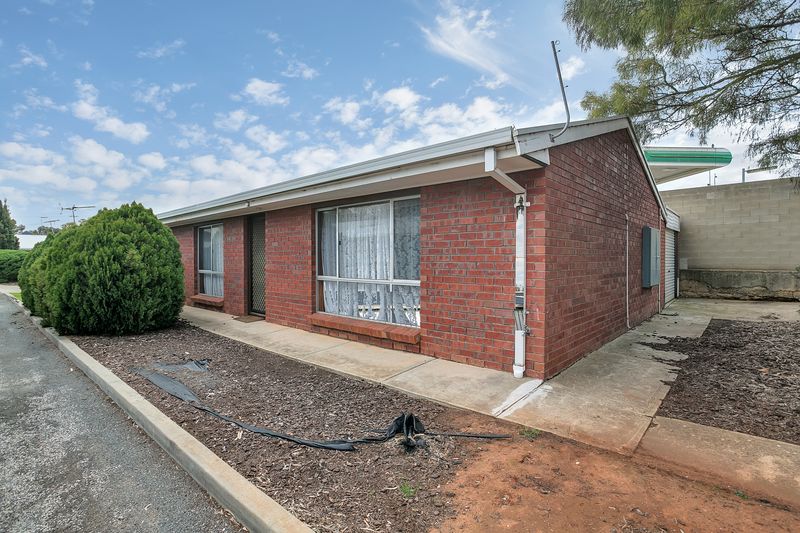 1/4 Jane Street, Smithfield SA 5114, Image 0