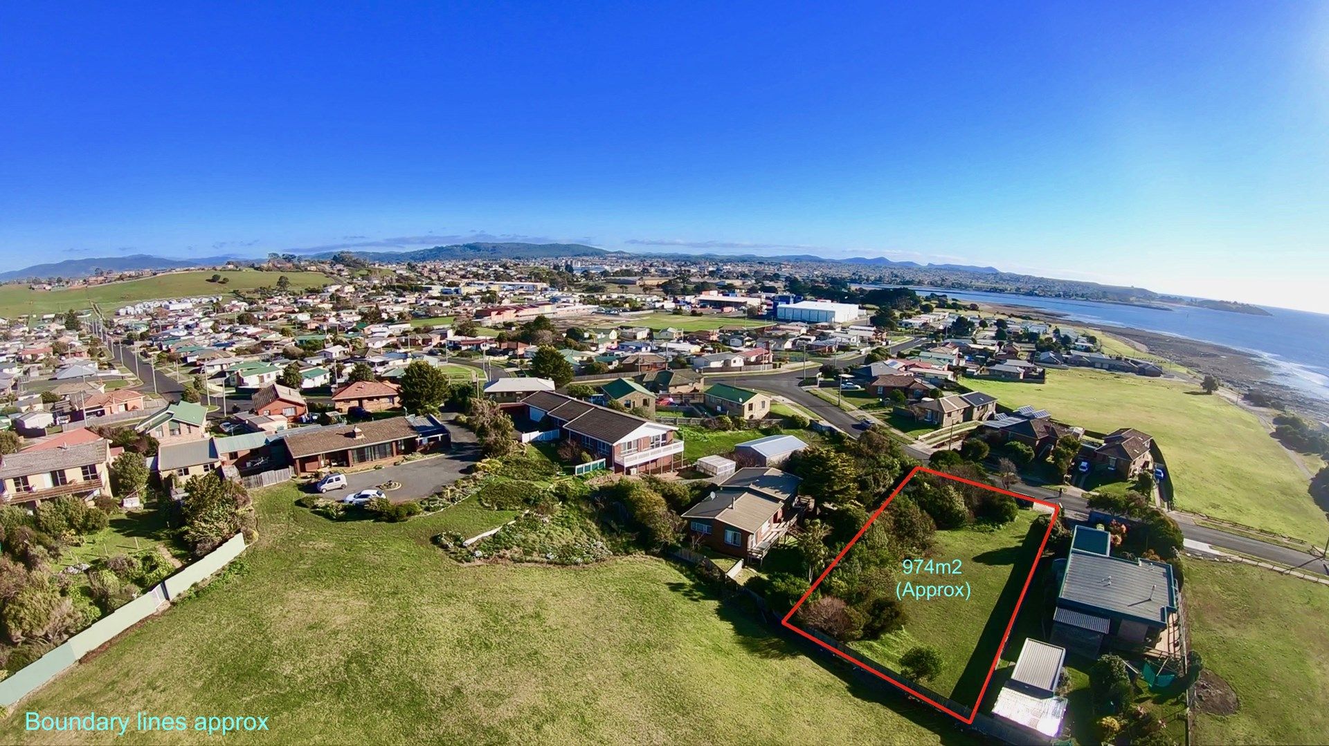 10 Illaroo Avenue, East Devonport TAS 7310, Image 1