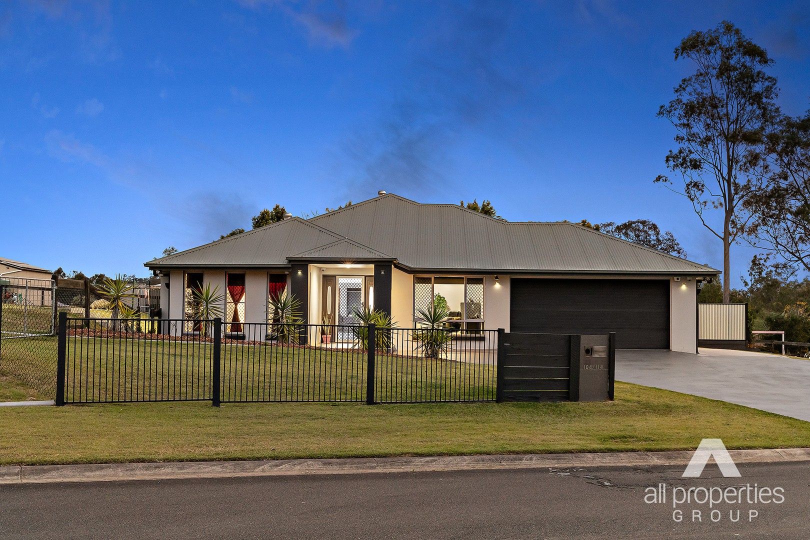 4 bedrooms House in 104-114 MacKenzie Avenue JIMBOOMBA QLD, 4280