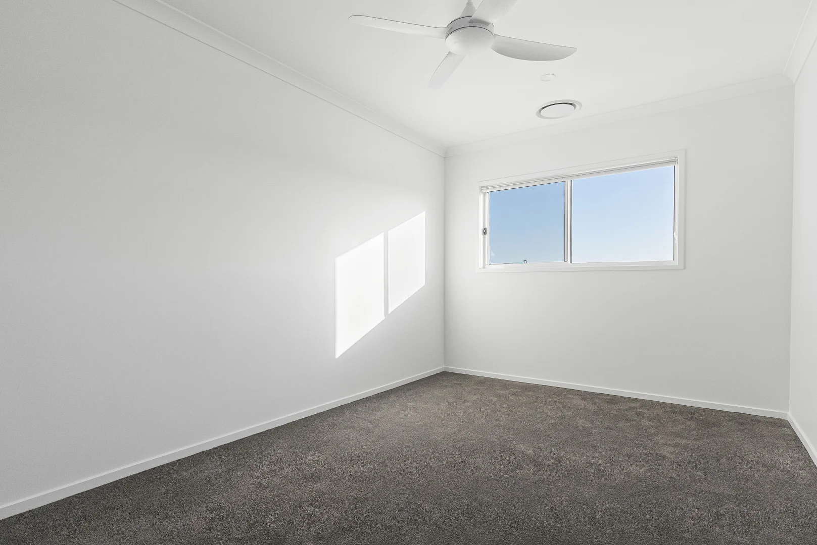 Additional image 4 of 44 Hawkesbury Way, Banya QLD 4551