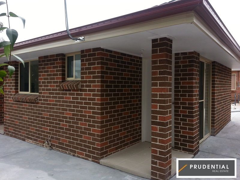 3 bedrooms House in 1A Grahame GLENFIELD NSW, 2167