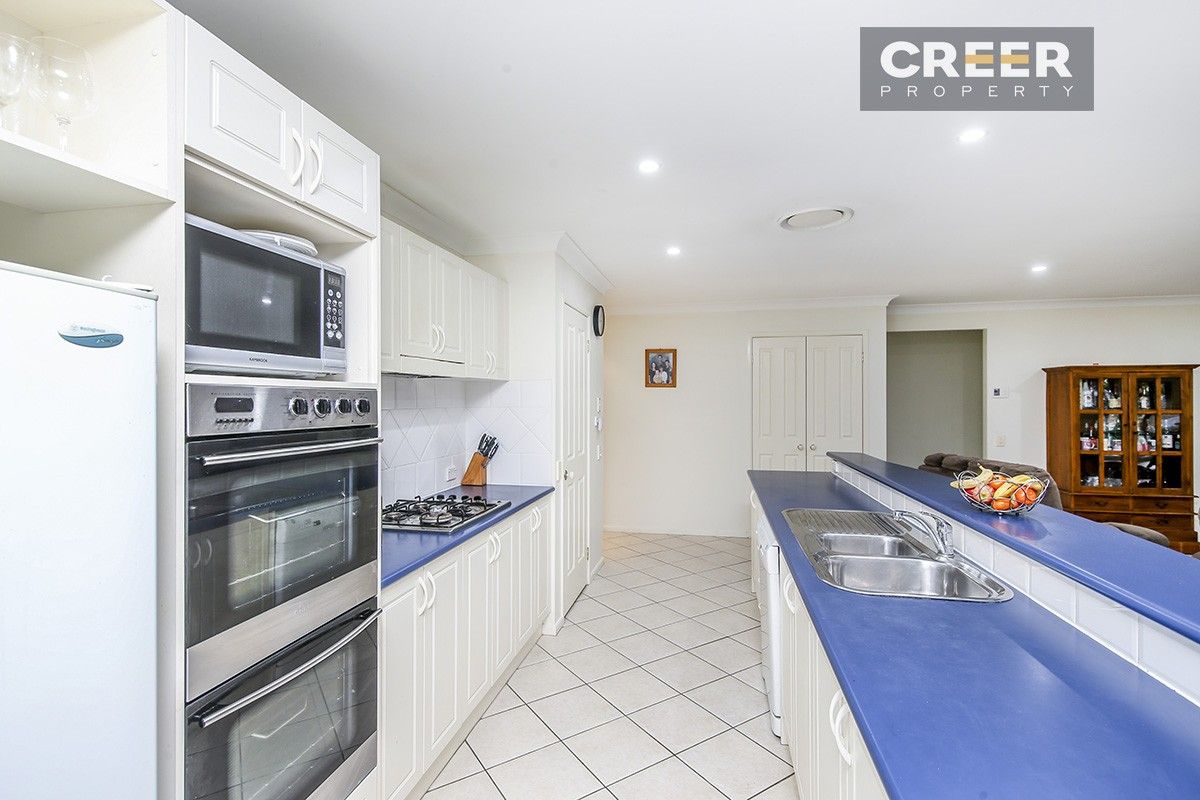 15 Broughton Way, Lakelands NSW 2282, Image 1