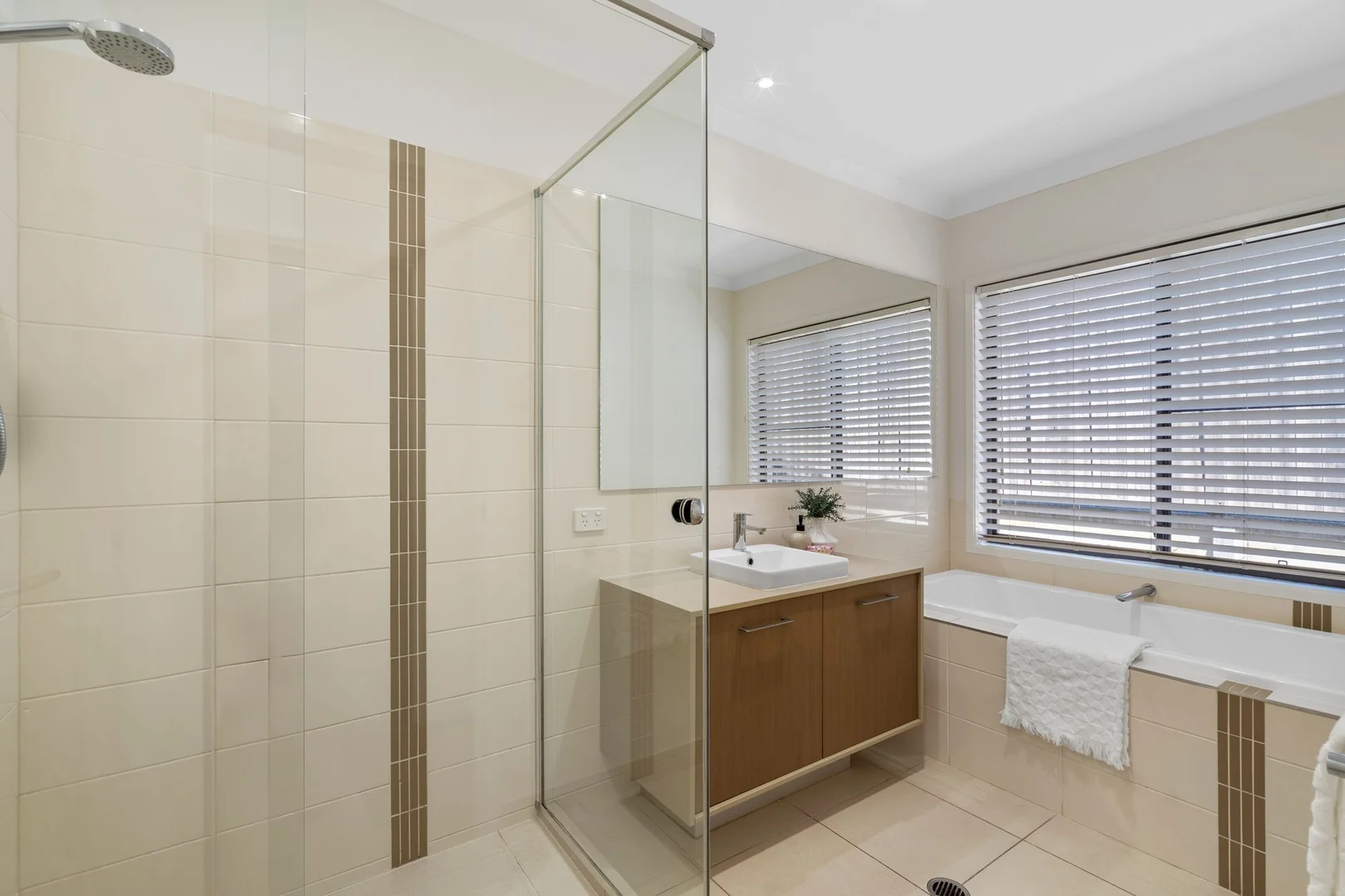 Additional image 15 of 6 Balla Balla Crescent, Ormeau Hills QLD 4208