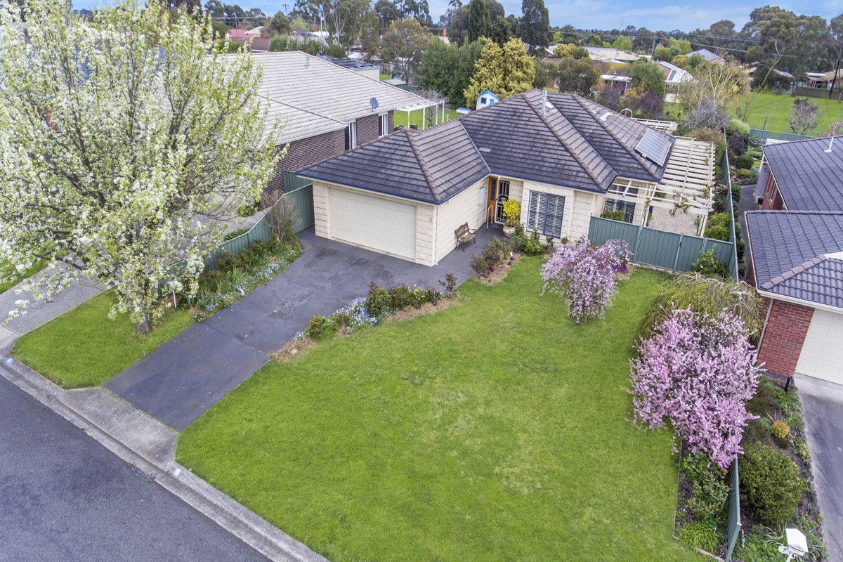 5 Kent Manor, Hamilton VIC 3300, Image 1