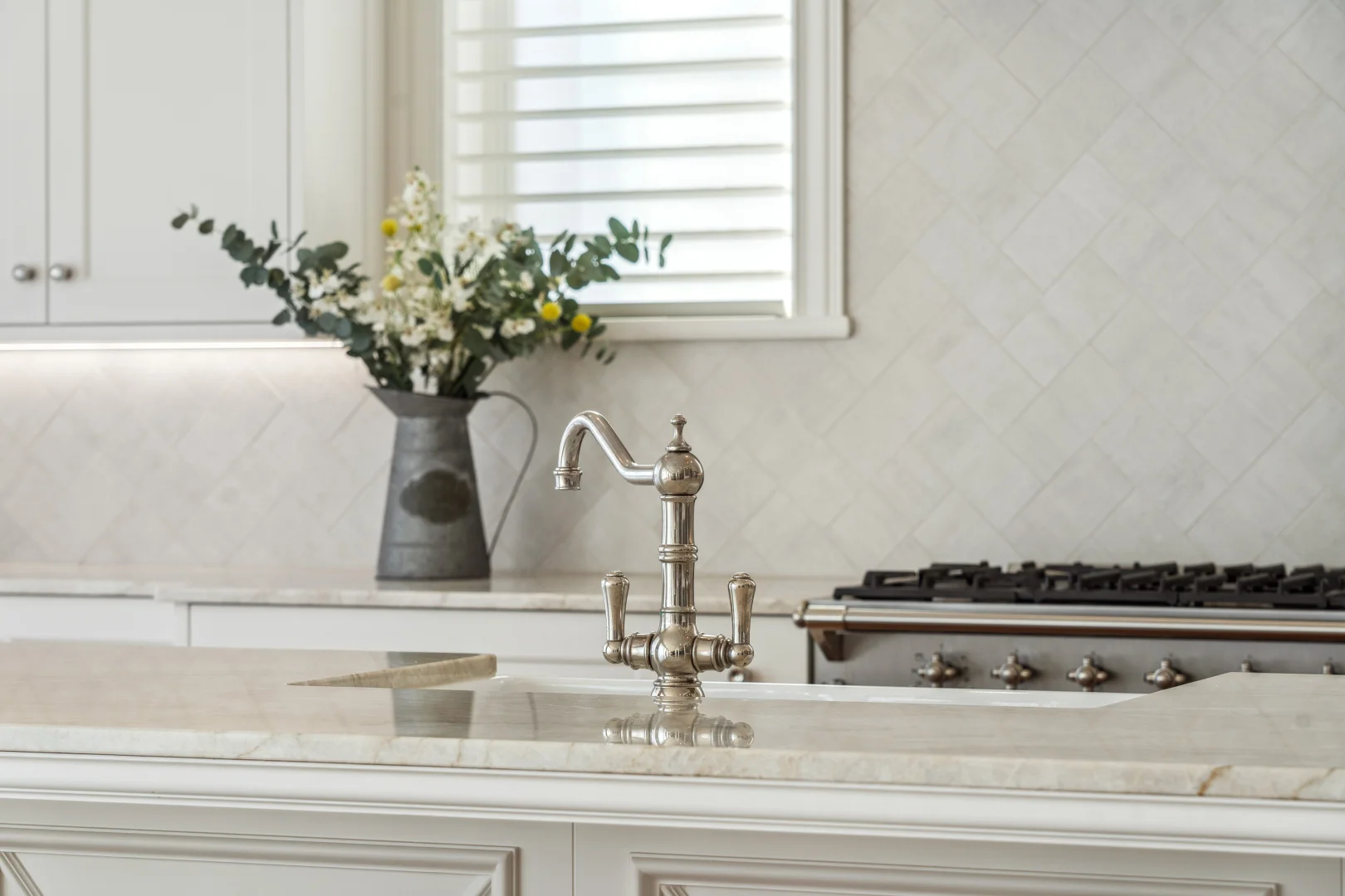 Additional image 11 of 65 The Promenade, Isle Of Capri QLD 4217